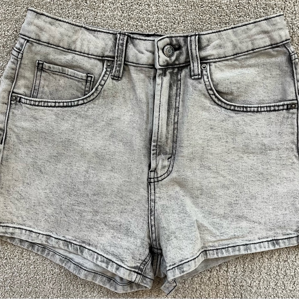 Wild fable grey shorts size 10